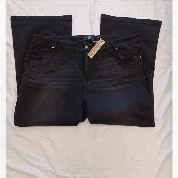 Bloomchic Black Flare Leg High Rise Full Length Jeans Size 26 - Picture 6 of 12